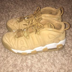 Nike air uptempo